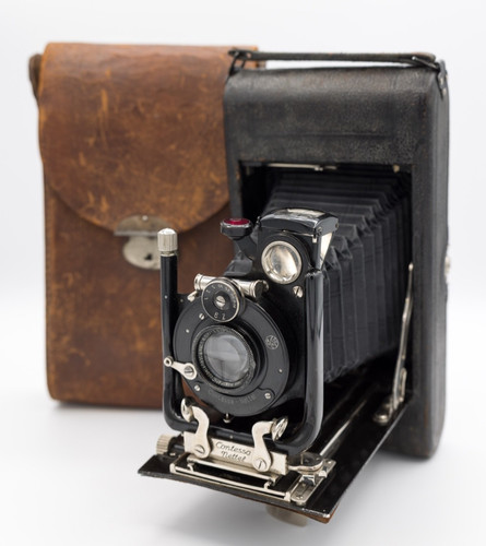 Fotocamera pieghevole